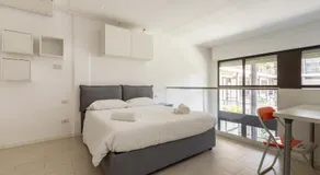 GuestHost - Elegant Loft with Balcony! - Image 5
