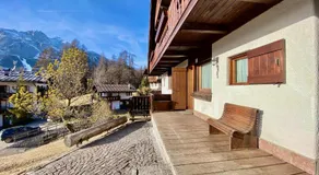 Cozy 3 bedroom in amazing location - Image 4