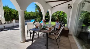 Casa Blue Vista - villa & guestroom - Image 3
