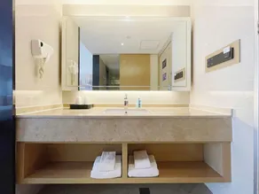 City Comfort Inn Wuzhou High-speed Railway Station Canghai Lake Park - Image 5