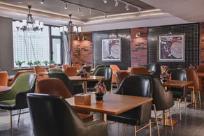 James Joyce Coffetel (Jining Railway Station) - Image 2