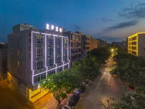 Ding'an Huanghua Hotel (Ding'an Bus Station) - Image 4