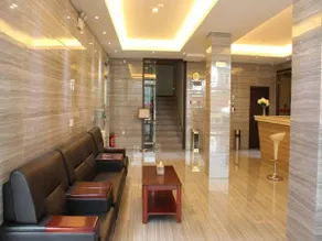 169 Business Hotel - Image 3