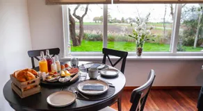 Pait's Laand Bed & Breakfast - Image 3