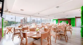 Hotel Parque 63 - Image 5