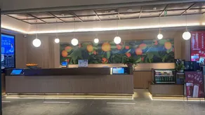 Orange Hotel Tianjin Huayuan - Image 4