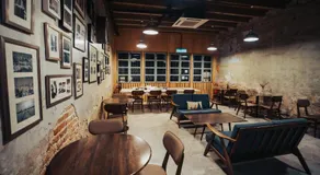 Dé Cafe & Rest House - Image 2