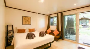 Salisa Resort - Image 2