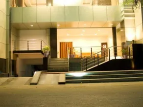 Hotel La Abode - Image 4