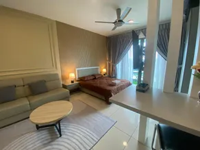 Evo Soho Studio Hanzo Homestay - Image 2
