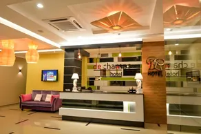 De Champs Hotel - Image 4