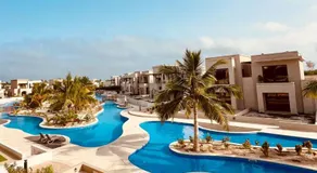 Dream Apartment - Near Beach with Pool View & WiFi - Image 2
