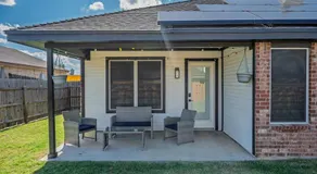 Stylish Pet Friendly Killeen 3BR with Fenced Backyard - Image 4