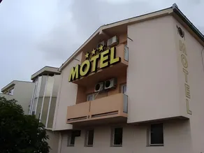 Motel Han - Image 5