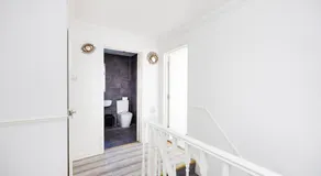 6 Bedroom Larger group House with Parking Corringham Stanford Le Hope - Image 4