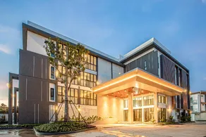 One Sakon Nakhon Hotel - Image 5