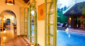 Villa Louise Hue Beach Boutique Hotel - Image 2