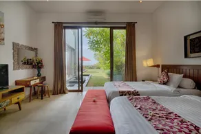 Stunning  5 BR with Pool Villa @Beach View #V483 - Image 3
