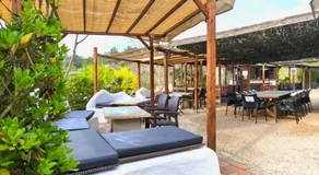 Masía Cal Simó - Casa rural con piscina, cerca de Sitges, para celebraciones y eventos - Image 4