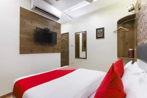 Hotel O Luxury Inn Tollygunge - Image 4