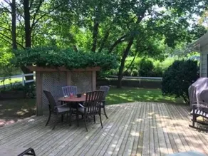 Carriage House On Kent - Image 3