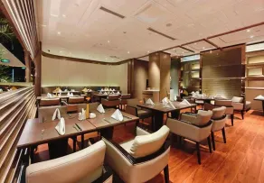 Changchun Dongfang Yuehua Hotel - Image 4