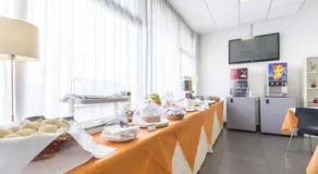 Hotel Sharing - Image 5