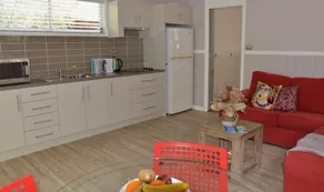 Jervis Bay Cabins & Hidden Creek Campsite - Image 3