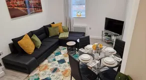 Comfortable City Haven flat - Image 2