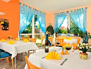Hotel Zum Grünen Tor - Image 2