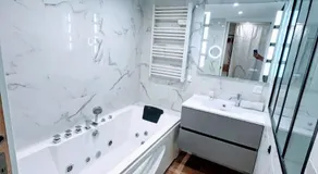 Studio refait à neuf avec balnéo proche plage - Image 2