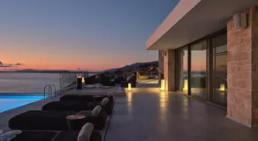 On The Rocks 7 Bedroom Villa - Image 5