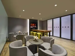 Private Resting Suite, Plaza Premium Lounge - Gateway@klia2 - Image 2