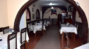 Hotel Central - Image 5