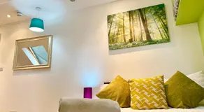 1 Bedroom Apartment, Reception ,Kitchenette, Private Bathroom - Image 2