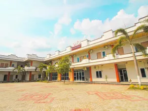 OYO 1653 Fajar Residence - Image 5