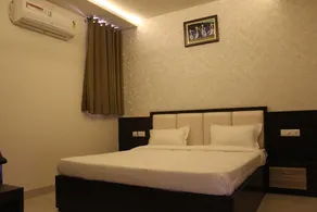Hotel Celebration - Image 4