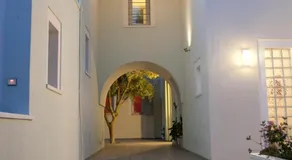 Atrium Villa - Image 3