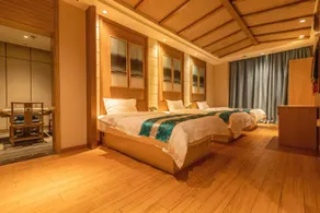 Biquan International Hot Spring Hotel - Image 2