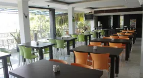 PrimeBiz Hotel Karawang - Image 5