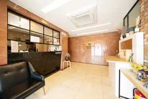 Ilsan (Daehwa) Wainscot Hotel - Image 5