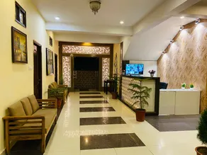 Hotel natures feast - Image 4