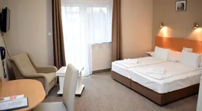 Lídia Hotel - Image 2
