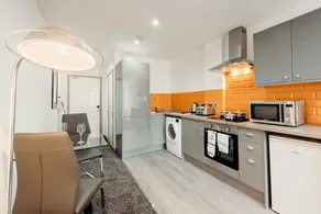 Halifax House, Studio Apartment 213 - Image 3