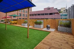 Eight Rest Hostel Myeongdong - Image 3