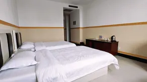 Starting Line Business Hotel (Hetou Old Street Branch) - Image 5