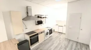Apartment with bedroom for up to 4 people - Image 3