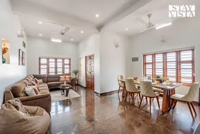 Stayvista at Whitewood Serene 5BHK Homestay - Wayanad - Image 5