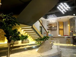 Hongcheng Futuer Hotel - Image 3