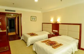 Chengde Hotel - Image 4